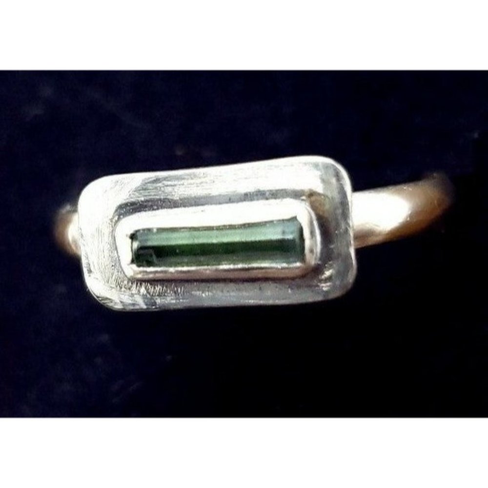 Green raw Tourmaline Crystal Ring handmade sterling silver artisan handmade ring - Picture 2 of 12